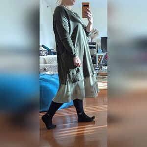 Oversized Olive Long Sleeve Dress For Layering